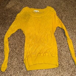 CAbi Women's Thin Sweater